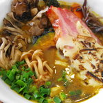 スープカレー　plus one - [NEW]秋の味覚5種のキノコのスープカレー+厚切りベーコン＆炙りチーズ（アップ）