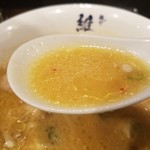 麺や 維新 - 美しいスープ　チーズon味噌ラーメン　1100円