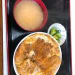城東食堂 - カツ丼