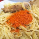 ラーメン二郎 - 一味投下～♪