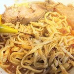 ラーメン二郎 - 赤酢投入～♪