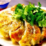 パクチービストロザンシン