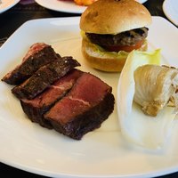 グリロジー バー＆グリル - 