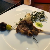 グリロジー バー＆グリル - 