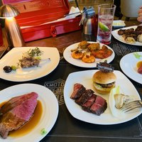 グリロジー バー＆グリル - 