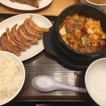 大阪王将 - 炎の野菜麻婆定食