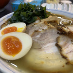 ラーメン 前田家 - アップ