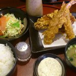 Mendo Koro Mampuku - ひかえめ？エビから定食