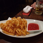 首里乃家 - カーリーフライポテト