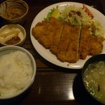 中野茶屋 - トンカツ定食