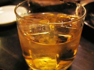 Gamushiyara Izakaya Shiyakariki - 梅酒「ロック」