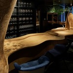 GinzaWineBar G5 - 銀座ワインバー「GinzaWineBarG5」グラス輝くカウンター席