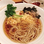 そばの実 一閑人 - 薬味を入れて