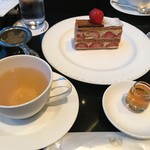 ザ パーク - ハチミツを入れて楽しむというちょっと変わった茶葉