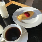 ザ パーク - 朝食の卵はシンプルなオムレツでオーダーしました。