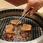 西麻布けんしろう - 近江牛極上タンの焼き