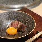 西麻布けんしろう - 宮崎牛カイノミと名古屋コーチン卵黄