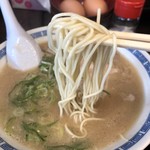 駒や - 麺も美味いがやはりスープが主役！