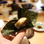 三軒茶屋 鮨かんてら - 気仙沼のホタテ、有明海苔で磯辺焼き
