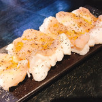 ホルモン 稲田屋 - 