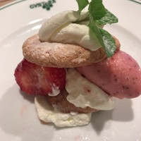 ガストーラ - イチゴのショートケーキ