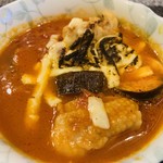 錦江湾 - お通しはトマトチーズ鍋。