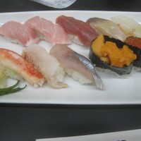 鮨処 竜敏 - 握りセット＜余市＞？　￥3456