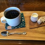 カフェ ド パルファン - 食後にはもちろんコーヒー