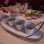 レ ロジェ エギュスキロール - シェフおすすめコース：アミューズ