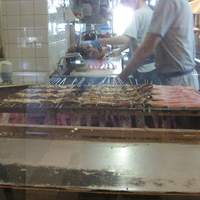 ひつまぶし名古屋備長 マロニエゲート銀座1店 - 焼いてる姿が見えます
