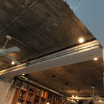 1930CAFE - 内装。コンクリート。