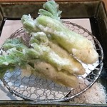 鰻・季節料理 明 - たらのめ天ぷら