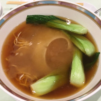 後楽園飯店 - フカヒレの姿煮入り汁そば
