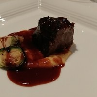 インカント - 和牛ほほ肉のワイン煮込み