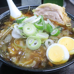 旨辛タンメン 荒木屋 - スペシャルスタミナラーメン900円、チャーシュー100円