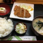 日本料理寿 - (料理)豚汁定食(チキンカツ付)