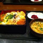 とんかつキッチンかつ茂 - ロースかつ重