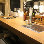 焼肉ダイニング 肉の方程式 - カウンター席