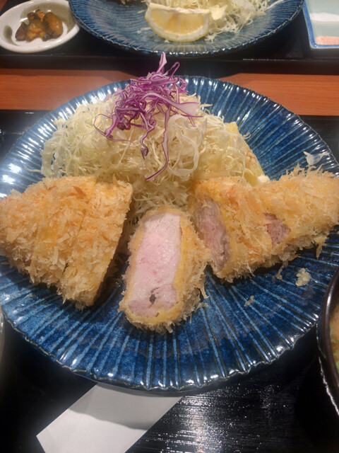 しっとり柔らかい 低温調理のとんかつ By Chiee とんかつ ひびき 等々力 とんかつ 食べログ