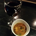 キタバル - お通し　モツ煮300円