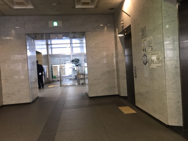 『やはりざるそばを食べてみないと^ ^』by seas : 札幌第1合同庁舎 食堂 （サッポロダイイチゴウドウチョウシャショクドウ） - 札幌