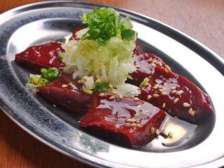Bimi Yakiniku Hiroichi - 【鮮度抜群！】新鮮レバー　800円★生肉（お刺身）でも食べれる新鮮さですが焼き用として提供しています。