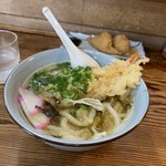 ほんだ - えび一匹うどん と 稲荷寿司2個