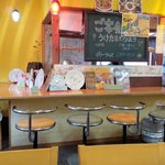 デリーシャス - 内観