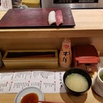 立ち寿司横丁 - スタート風景。序盤。