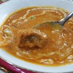 インド・ネパール料理アーシャ - マトンカレーのマトンはゴロゴロ