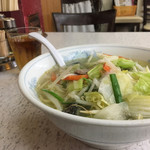 食為天 - 野菜タン麺と半チャーハン（800円）