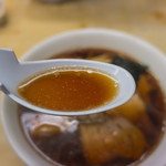 寿ラーメン - スープ