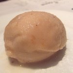 ミオテゾーロ - 白桃のソルベ