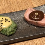 Nadaitonkatsukatsukura - 私は限定に弱いので「数量限定野菜の湯葉巻きかつと一口ヒレカツ膳（1240円）」を。 ◆生麩の田楽・・生麩好きには嬉しい品。お味噌の味わいも良く美味しい。